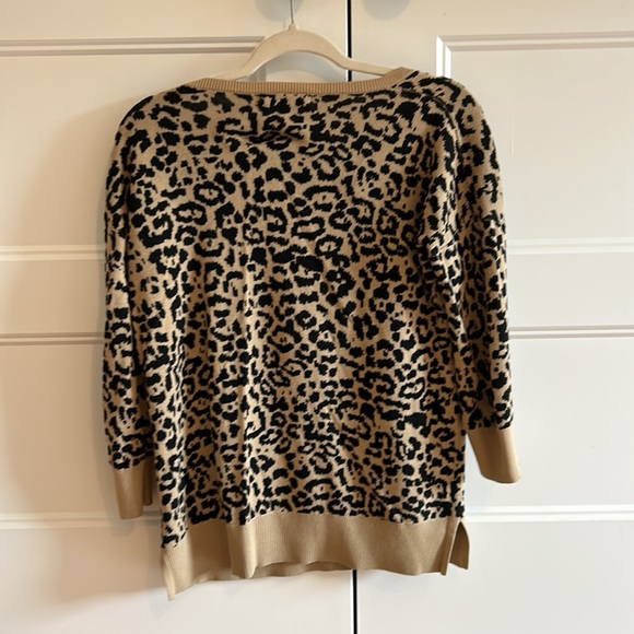 Banana Republic leopard print sweater - Picture 3 of 4